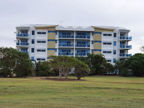 Koola Beach Apartments Bargara - Accommodation Search 1