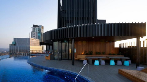 KOZYGURU BRISBANE CBD 1 BED APT AMAZING VIEW QBN550-1601 - Accommodation Search 3