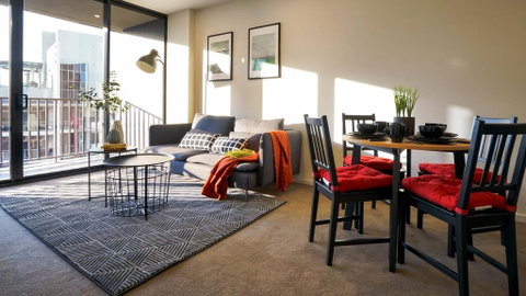 KOZYGURU BRISBANE CBD 1 BED APT AMAZING VIEW QBN550-1601 - Accommodation Search 1