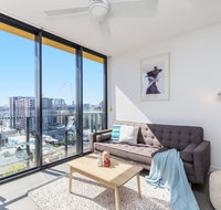 KOZYGURU FORTITUDE VALLEY AMAZING VIEW 2BED APT  FREE PARKING QFV010 - Accommodation Search