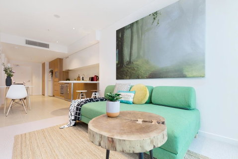 KOZYGURU SKYTOWER BRISBANE CBD 2 BED APT QBN222-1815 - Accommodation Search 0