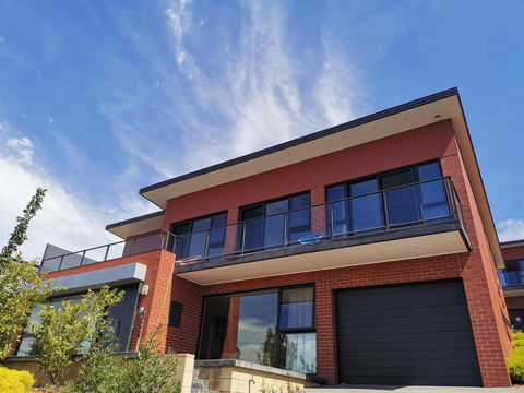La Vie Luxury Bay View - Accommodation Search 2
