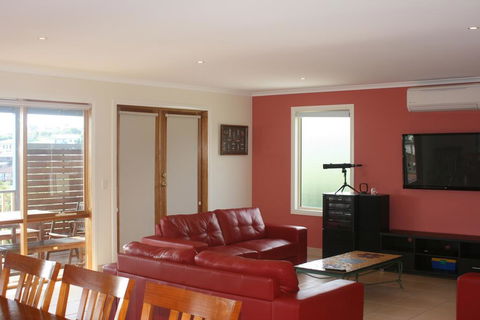 La Vista - Accommodation Search 2