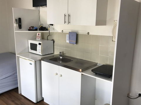 Lake Albert Caravan Park - Accommodation Search 3