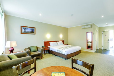 Lake Inn - Ballarat - Accommodation Search 3