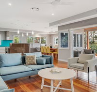 LAKEFRONT and SUNSET HAVEN - Accommodation Search