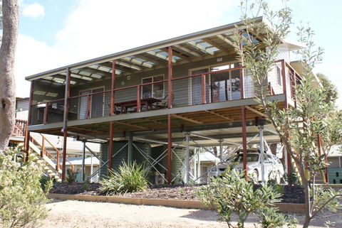 Lakesea Park - Accommodation Search 1