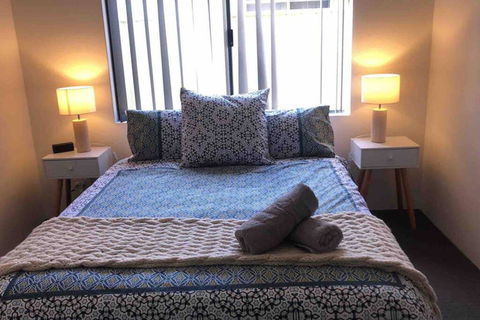 Lakeview Getaway - Accommodation Search 2