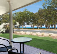 Large family waterfront home with room for a boat - Welsby Pde Bongaree - Accommodation Search