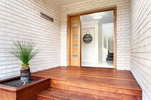 Laze @ Lemon Tree - Accommodation Search 0