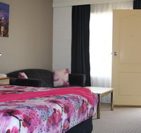 Leagues Motel - Accommodation Search