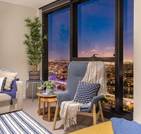 Level 77 Skytower Retreat in CBD - Accommodation Search