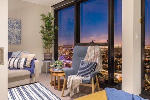 Level 77 Skytower Retreat In CBD - Accommodation Search 0