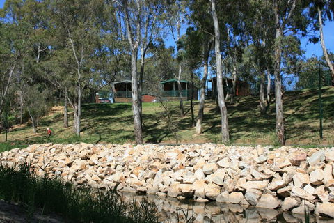 Levi Park Caravan Park - Accommodation Search 1