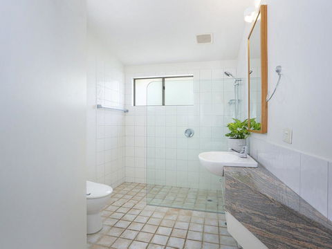 Lighthouse Lodge - Accommodation Search 3