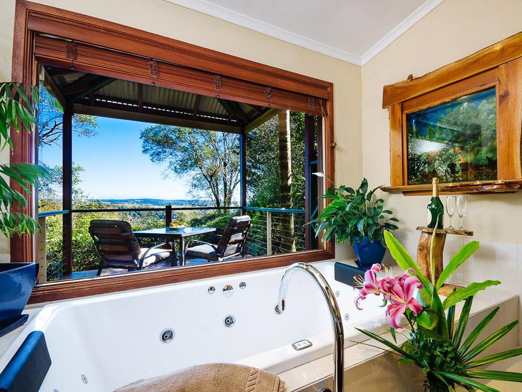 Maleny QLD Accommodation Search