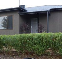 Lincoln Breeze - Accommodation Search