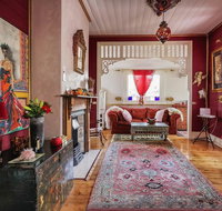 LUSH on Lurline - Accommodation Search
