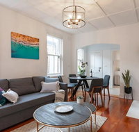 Luxurious Heritage Home with Harbour Bridge Views - Accommodation Search