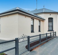Luxury on the Esplanade - Accommodation Search