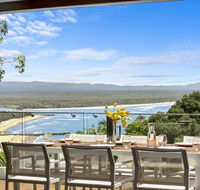 Luxury on the Hill Noosa Heads - Accommodation Search
