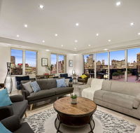 Luxury Penthouse 3BDR Inner City LRG Group WIFI - Accommodation Search