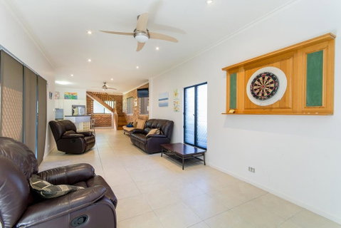 Magical Holiday Home - Welsby Pde, Bongaree - Accommodation Search 1