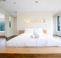Magnificent lux stayMont Albert 4BR/WIFI/Garage - Accommodation Search
