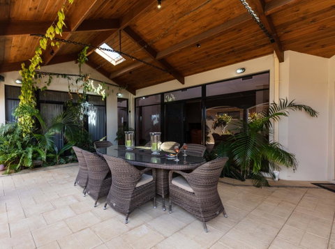 Maidstone Executive Residence - Accommodation Search 0