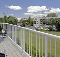 Main Beach Apartments - Accommodation Search