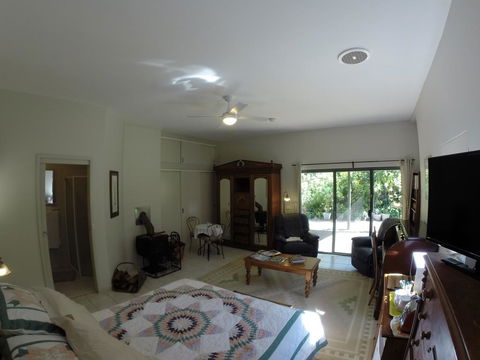 Mandalay House - Accommodation Search 2
