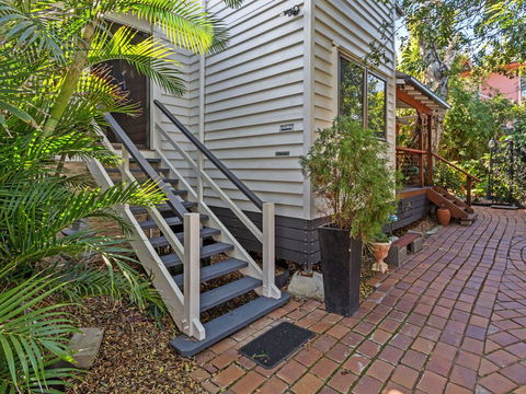Margate House - Accommodation Search 3