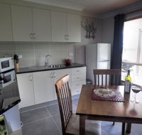 Maric Park Cottages - Accommodation Search