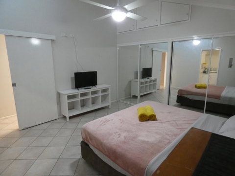 Maroochy River Apartment - Accommodation Search 2