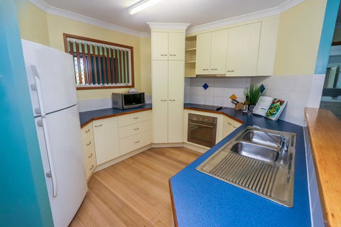 McLeods - Accommodation Search 3