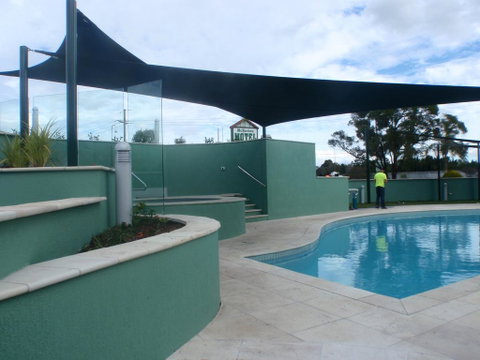 McNevins Logan Park Motel - Accommodation Search 2