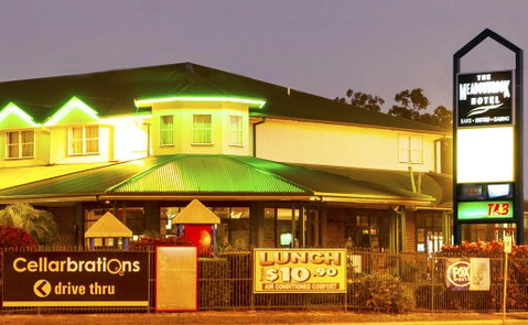 Meadowbrook Hotel Brisbane - Accommodation Search 1