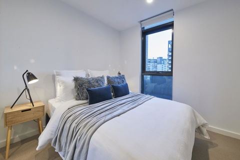 Mega Style Apartments Southbank - Accommodation Search 1