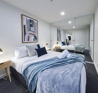 Mega Style Apartments Southbank Crown - Accommodation Search
