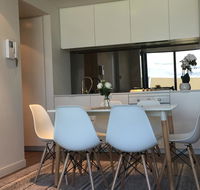 Melbourne Apt 2BD 2Bath WIFI  PARKING SOUTH YARRA - Accommodation Search