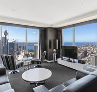 Meriton Suites World Tower - Accommodation Search