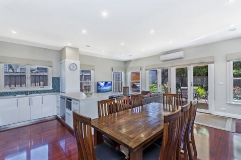 Merri Place - Accommodation Search 0