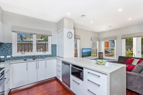 Merri Place - Accommodation Search 2