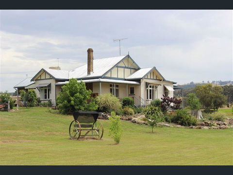 Merton Manor - Accommodation Search 0