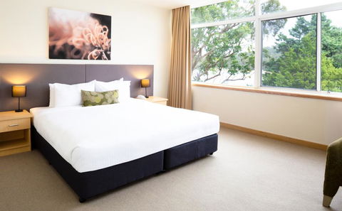 Metro Mirage Hotel Newport - Accommodation Search 1