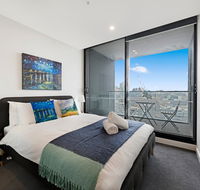 MH021  Starry Night of Van Gogh - Accommodation Search