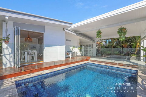 Miami Beachside Beach House - Accommodation Search 3