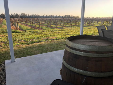 Milawa Vineyard Views - Guesthouse 1 - Accommodation Search 2