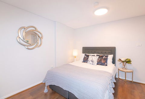 MLB48-Sydney Harbour Stunning View Studio With Free Parking - Accommodation Search 2
