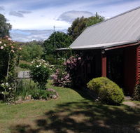 Moore House - Accommodation Search